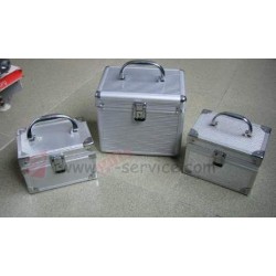 Kosmetikkoffer aus Aluminium