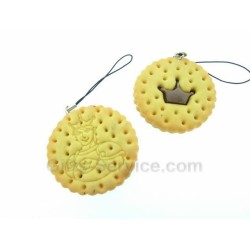 Sandwich Biscuit Phone Chain