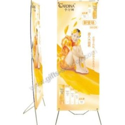 Spring Back Banner Stands