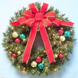Osvetlený adventný veniec