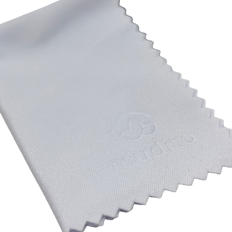 Microfiber Cleaning Cloth – White Minimal
