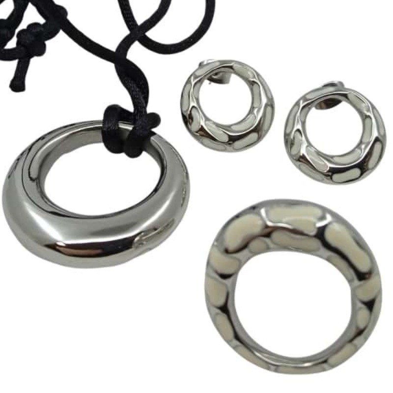 Polished Organic Ring Jewelry Set for Corporate Wellness Gifting